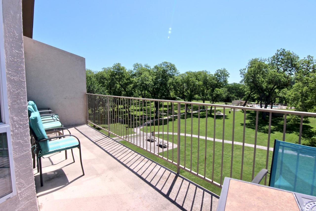 Waterwheel Retreat Apartment New Braunfels Luaran gambar